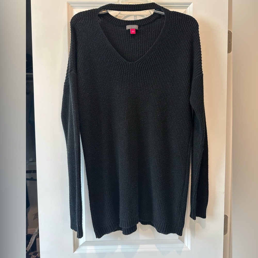 Vince Camuto Black V-Neck Sweater